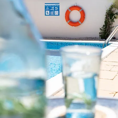 Apartment Sunnyhill With Private And Shared Pool Cavtat