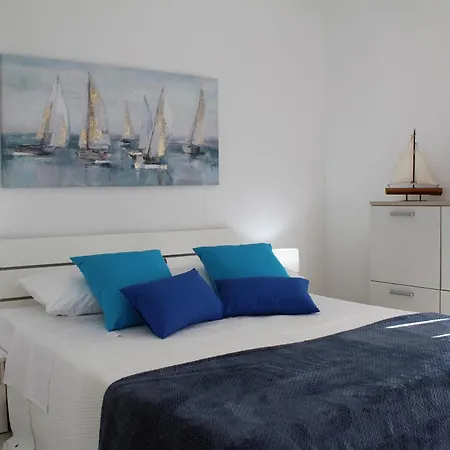 Sunnyhill With Private And Shared Pool Apartment Cavtat