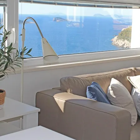 Sunnyhill With Private And Shared Pool Apartment