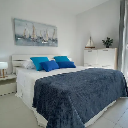 Sunnyhill With Private And Shared Pool Cavtat